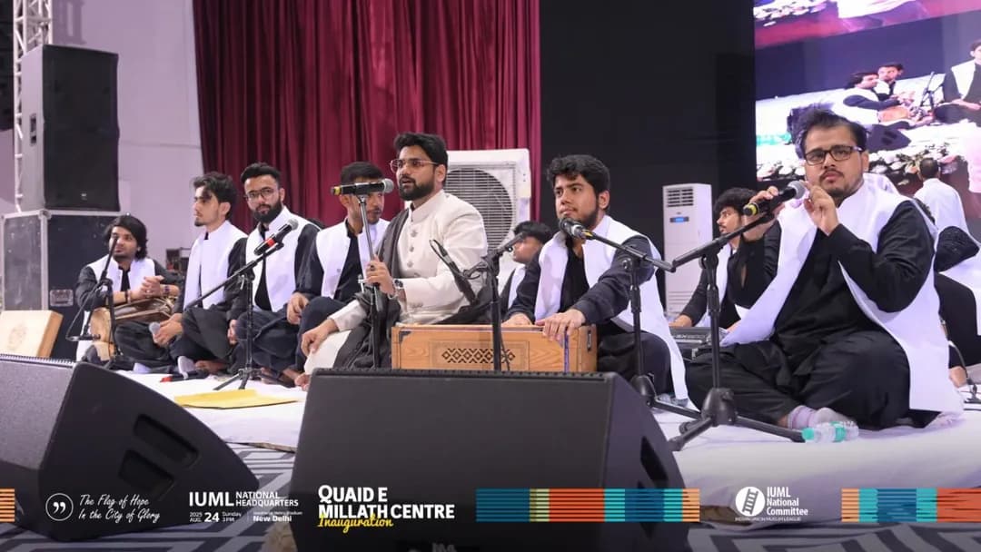 Faizan Ilahi, Sufi singer, during a live performance.