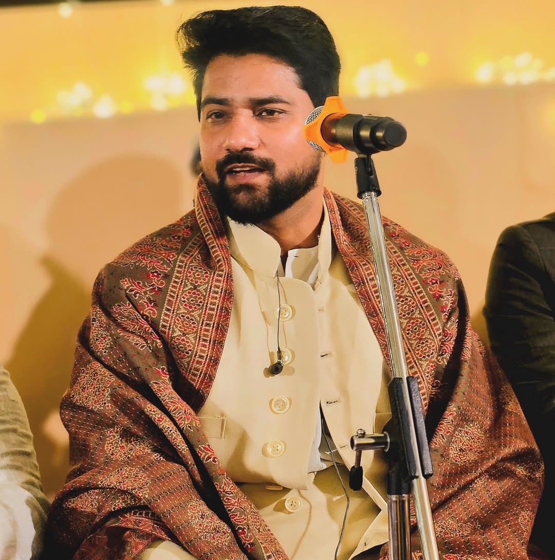Faizan Ilahi, Sufi singer, during a live performance.